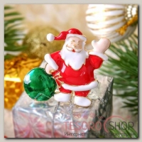 Брошь Новогодняя сказка Дед Мороз с мешком подарков, разноцветный в золоте